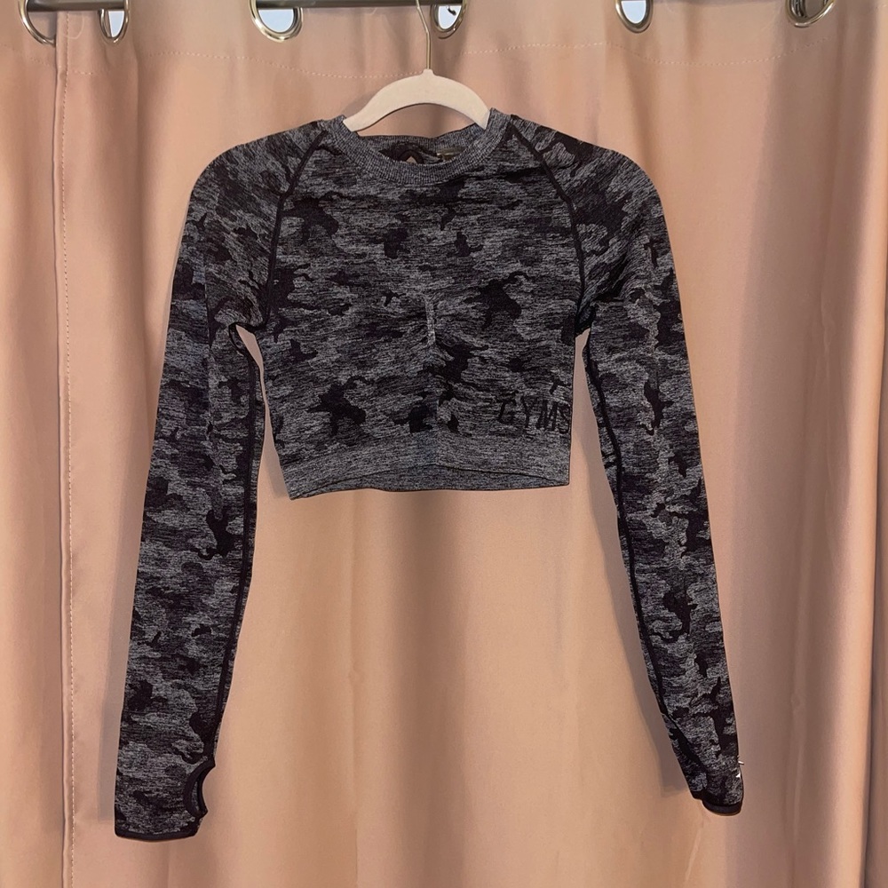Gymshark dry fit camo long sleeve crop